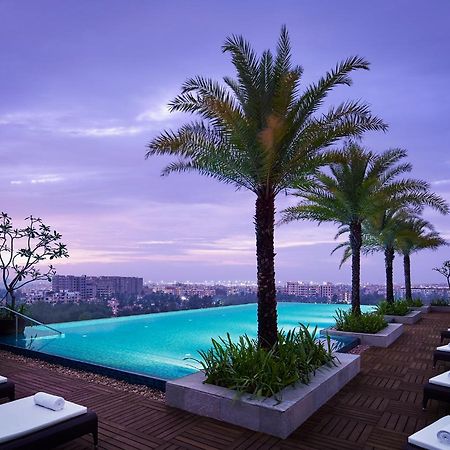 Taj City Centre New Town, Kalkata Exteriér fotografie Infinity pool at the Park, Hyderabad