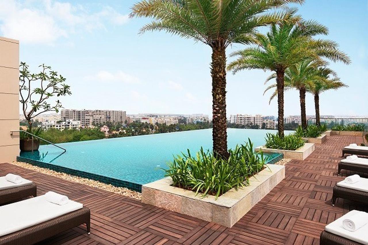 Taj City Centre New Town, Kalkata Exteriér fotografie Rooftop pool